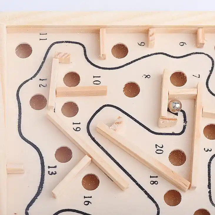 ミニ木製迷路ボードゲームボール迷路パズル手作りおもちゃで11 5 11 5センチメートル子供知育玩具抗ストレスおもちゃwyq 子供知育玩具 知育玩具子供の教育 Gooum