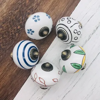 6x Solid Ceramic Drawer Knobs 40mm Round Ball Kitchen Cabinet Door Handles Chinese-Style Hand-Painted Furniture Drawer Pull Knob
6x Solid Ceramic Drawer Knobs 40mm Round Ball Kitchen Cabinet Door Handles Chinese-Style Hand-Painted Furniture Drawer Pull Knob