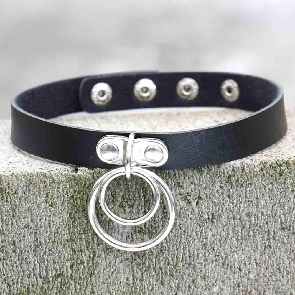 New 2019 Punk Unisex Adjustable Double Loop Faux Leather Sexy Bound Choker Necklace Collar
New 2019 Punk Unisex Adjustable Double Loop Faux Leather Sexy Bound Choker Necklace Collar