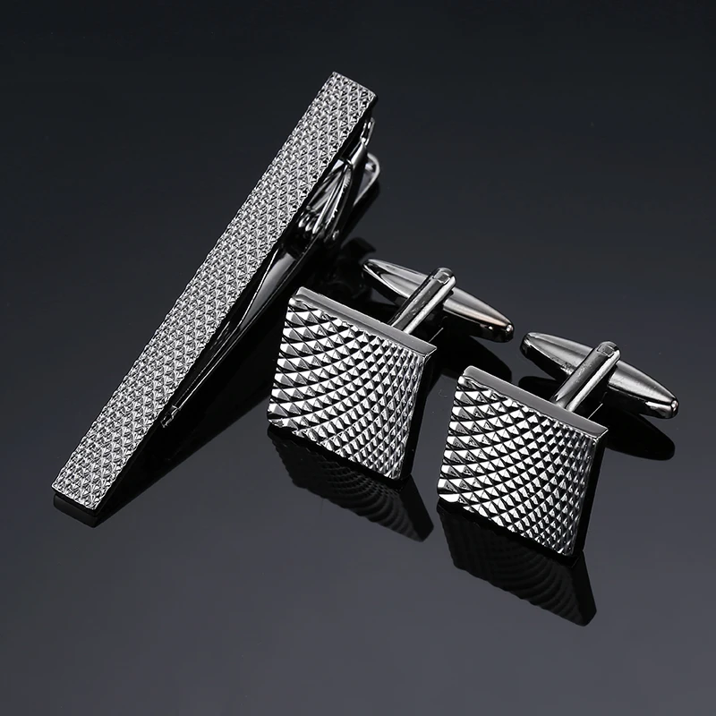 New Selling Mans Cufflinks And Tie Clips Set For Groomsmen black Stainless steel Cuff link And Tie Pin Cufflinks And Tie Bar
New Selling Mans Cufflinks And Tie Clips Set For Groomsmen black Stainless steel Cuff link And Tie Pin Cufflinks And Tie Bar