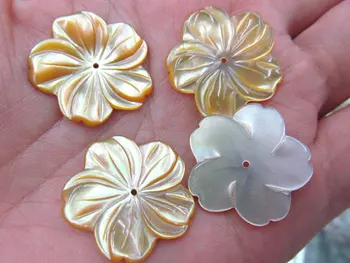 Top quality 50pcs 10 12 15 17 20mm Genuine MOP Shell ,Pearl Shell filigree florial flower Carved yellow white black mixed beads
Top quality 50pcs 10 12 15 17 20mm Genuine MOP Shell ,Pearl Shell filigree florial flower Carved yellow white black mixed beads