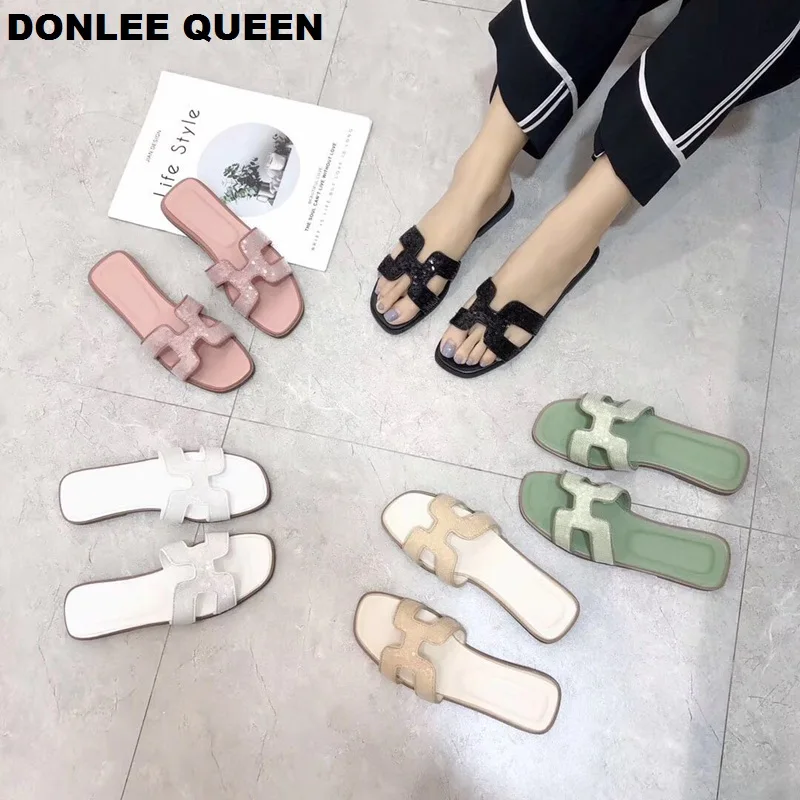 DONLEE QUEEN Women Flip Flops Female Simple Bling Slippers Beach Slides Slip On Sandals Flat Casual Shoes Outdoor Slipper Shoes
DONLEE QUEEN Women Flip Flops Female Simple Bling Slippers Beach Slides Slip On Sandals Flat Casual Shoes Outdoor Slipper Shoes