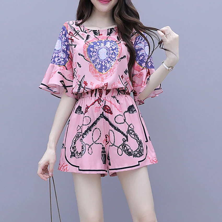 Summer Pink 2 Piece Set Tracksuit for Women Fashion Outfits Co-ord Top Chiffon Shorts Pant Suits 2019 Festival Matching Clothing
Summer Pink 2 Piece Set Tracksuit for Women Fashion Outfits Co-ord Top Chiffon Shorts Pant Suits 2019 Festival Matching Clothing