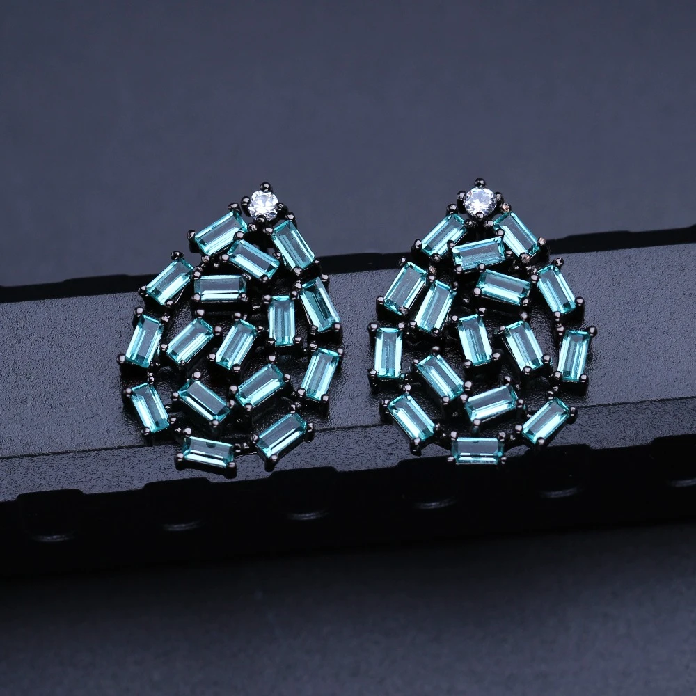 Vintage Water Drop Stud Earrings Light Green Natural Crystal Stone Earrings for Women Fashion Jewelry EFX016482
Vintage Water Drop Stud Earrings Light Green Natural Crystal Stone Earrings for Women Fashion Jewelry EFX016482