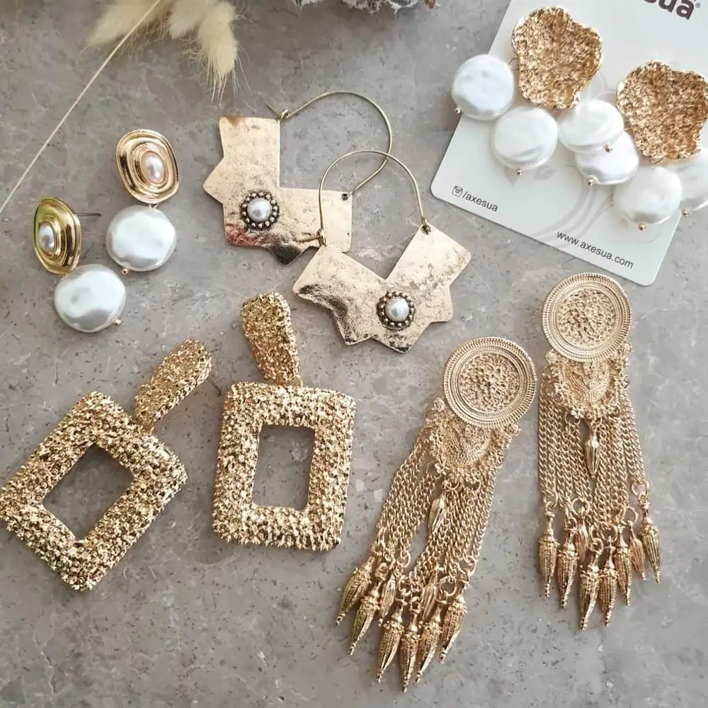 Dvacaman ZA Geometric Tassel Acrylic Drop Earrings for Women 2019 Trendy Metal Statement Earrings Dangle Wedding Jewelry Brincos
Dvacaman ZA Geometric Tassel Acrylic Drop Earrings for Women 2019 Trendy Metal Statement Earrings Dangle Wedding Jewelry Brincos