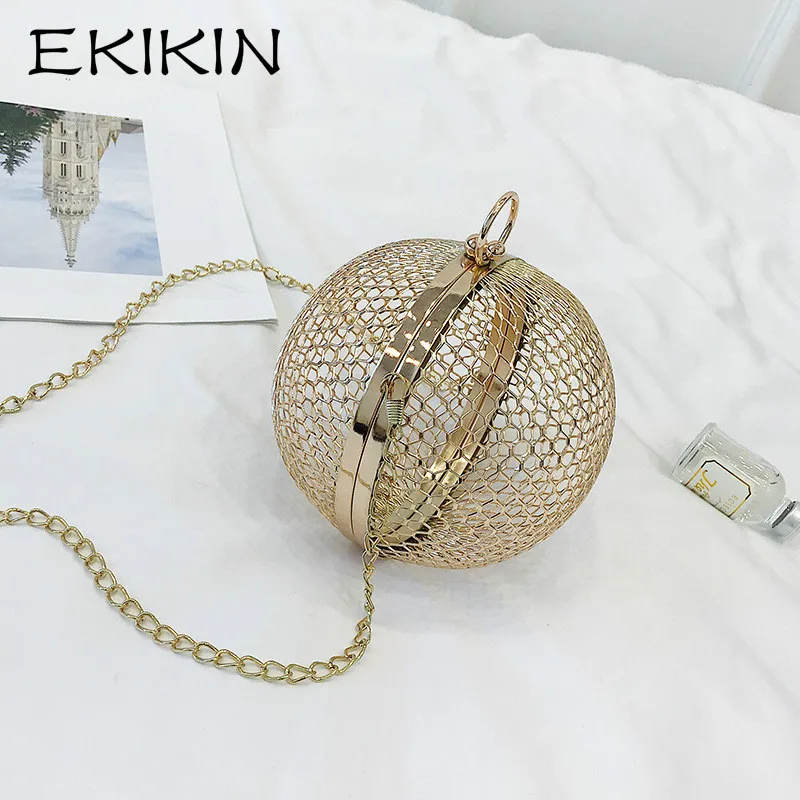2018 New Fashion Personality Metal Wire Mesh Round Ball Chain Single Shoulder Crossbody Bag
2018 New Fashion Personality Metal Wire Mesh Round Ball Chain Single Shoulder Crossbody Bag