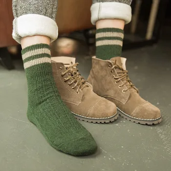 5 Colors New Fashion Retro Wool Women Socks Autumn Winter Wamer Cotton Girl Socks Female Japanese Tube Sock Students Hosiery
5 Colors New Fashion Retro Wool Women Socks Autumn Winter Wamer Cotton Girl Socks Female Japanese Tube Sock Students Hosiery
