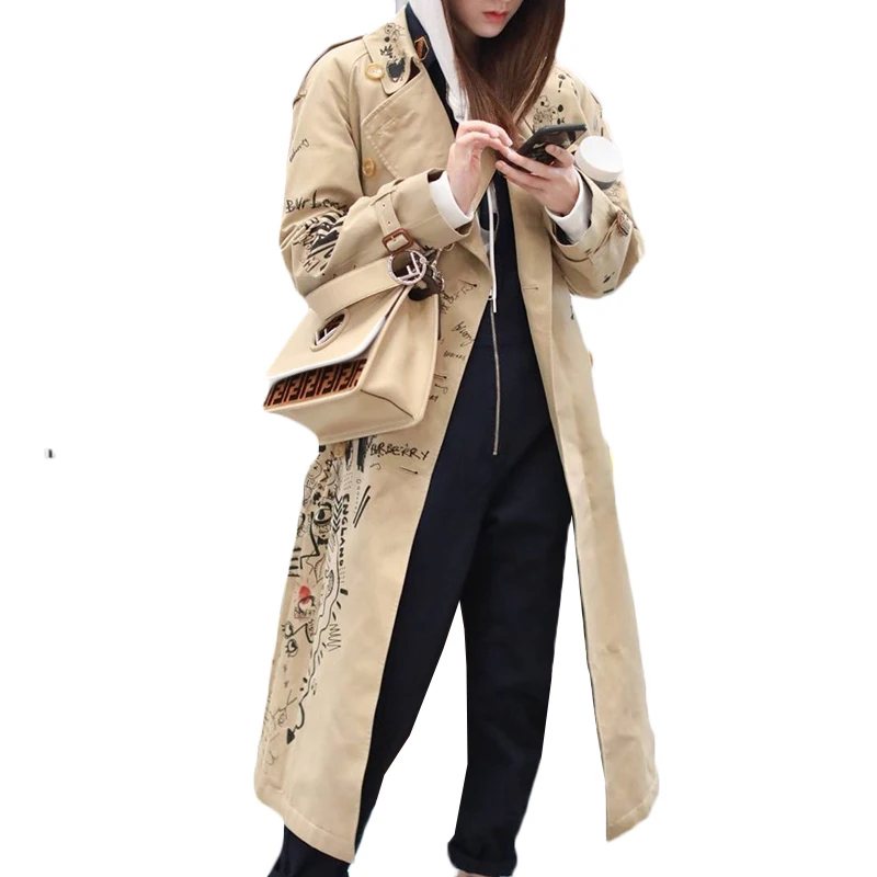 Double-breasted Graffiti Windbreaker Coat Women Spring Autumn Fashion Long Slim Trench coat Womens Casual Belt Overcoat e019
Double-breasted Graffiti Windbreaker Coat Women Spring Autumn Fashion Long Slim Trench coat Womens Casual Belt Overcoat e019