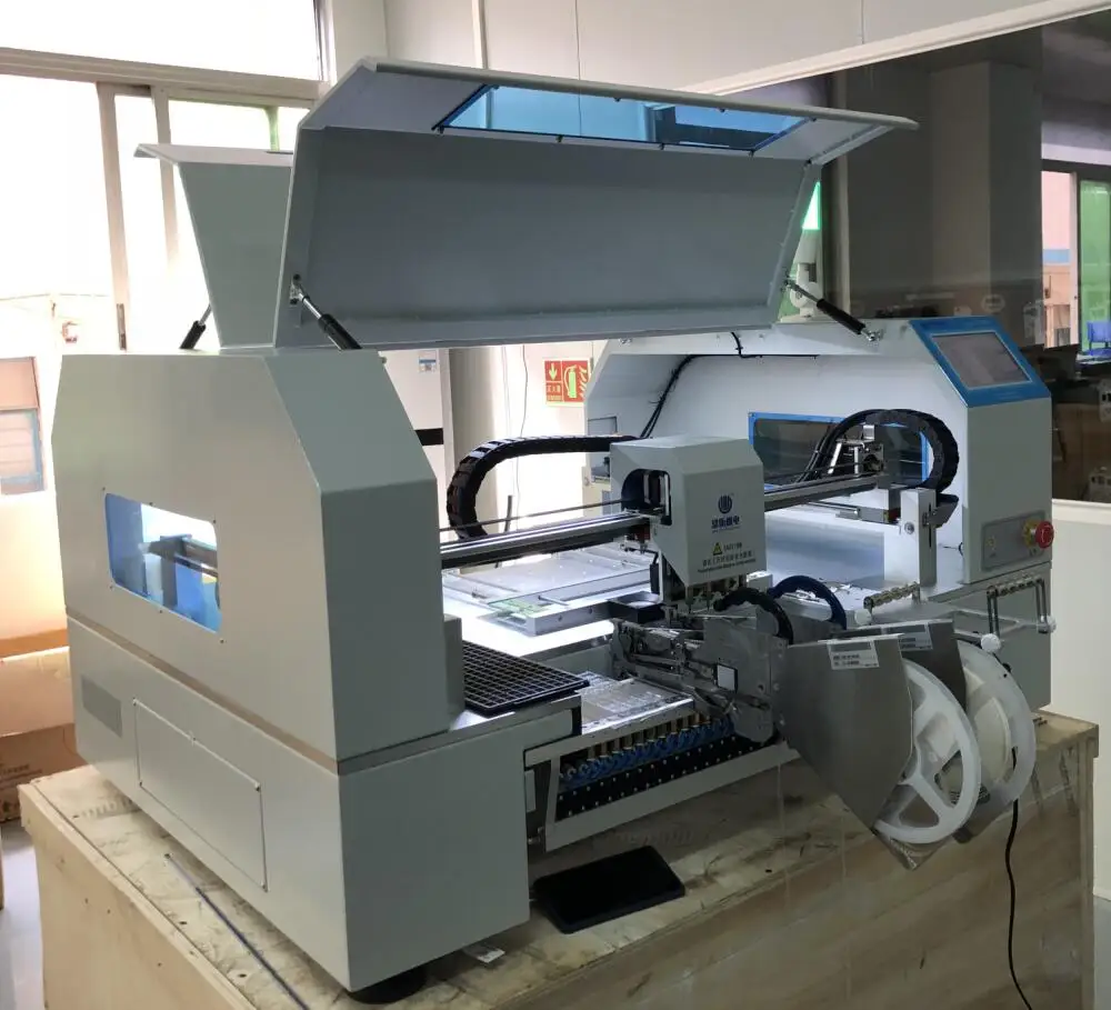 4 Heads 60 Feeders CHM-T560P4 Charmhigh Advanced Benchtop chmt560p4 smt pick and place machine Yamaha feeder 110v 220v
4 Heads 60 Feeders CHM-T560P4 Charmhigh Advanced Benchtop chmt560p4 smt pick and place machine Yamaha feeder 110v 220v