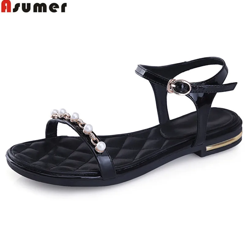 ASUMER 2018 new arrival summer casual ladies shoes buckle comfortable simple black flat genuine leather shoes women sandals
ASUMER 2018 new arrival summer casual ladies shoes buckle comfortable simple black flat genuine leather shoes women sandals