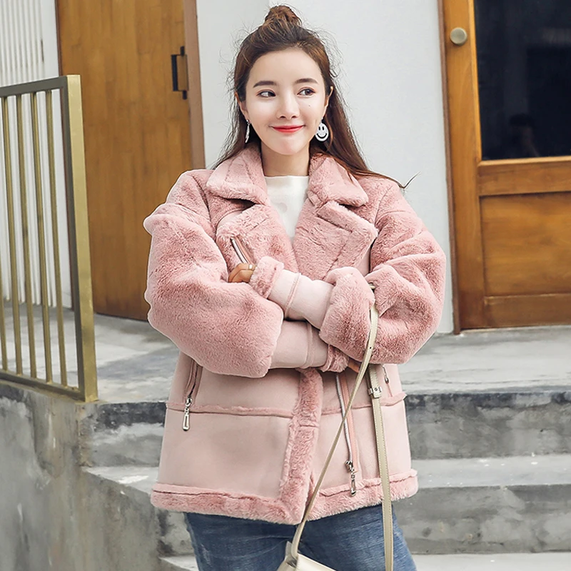 Winter Warm Women Locomotive Faux Fur Coat Luxury Design Women Clothing Female Fur Leather Overcoats Outerwear Trench Coats A158
Winter Warm Women Locomotive Faux Fur Coat Luxury Design Women Clothing Female Fur Leather Overcoats Outerwear Trench Coats A158