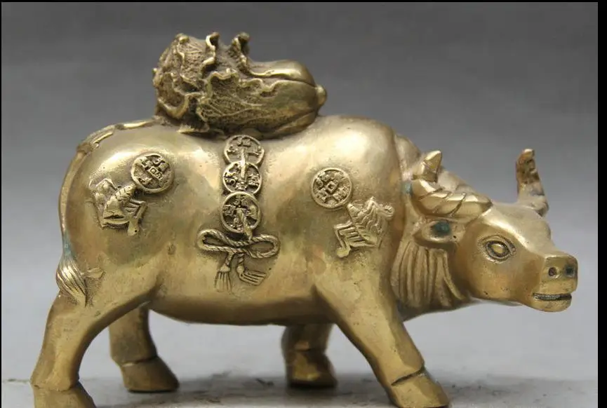 671115885*++6" Chinese Fengshui Brass Wealth Zodiac Year Bull Oxen Cabbage Statue Sculpture
671115885*++6" Chinese Fengshui Brass Wealth Zodiac Year Bull Oxen Cabbage Statue Sculpture