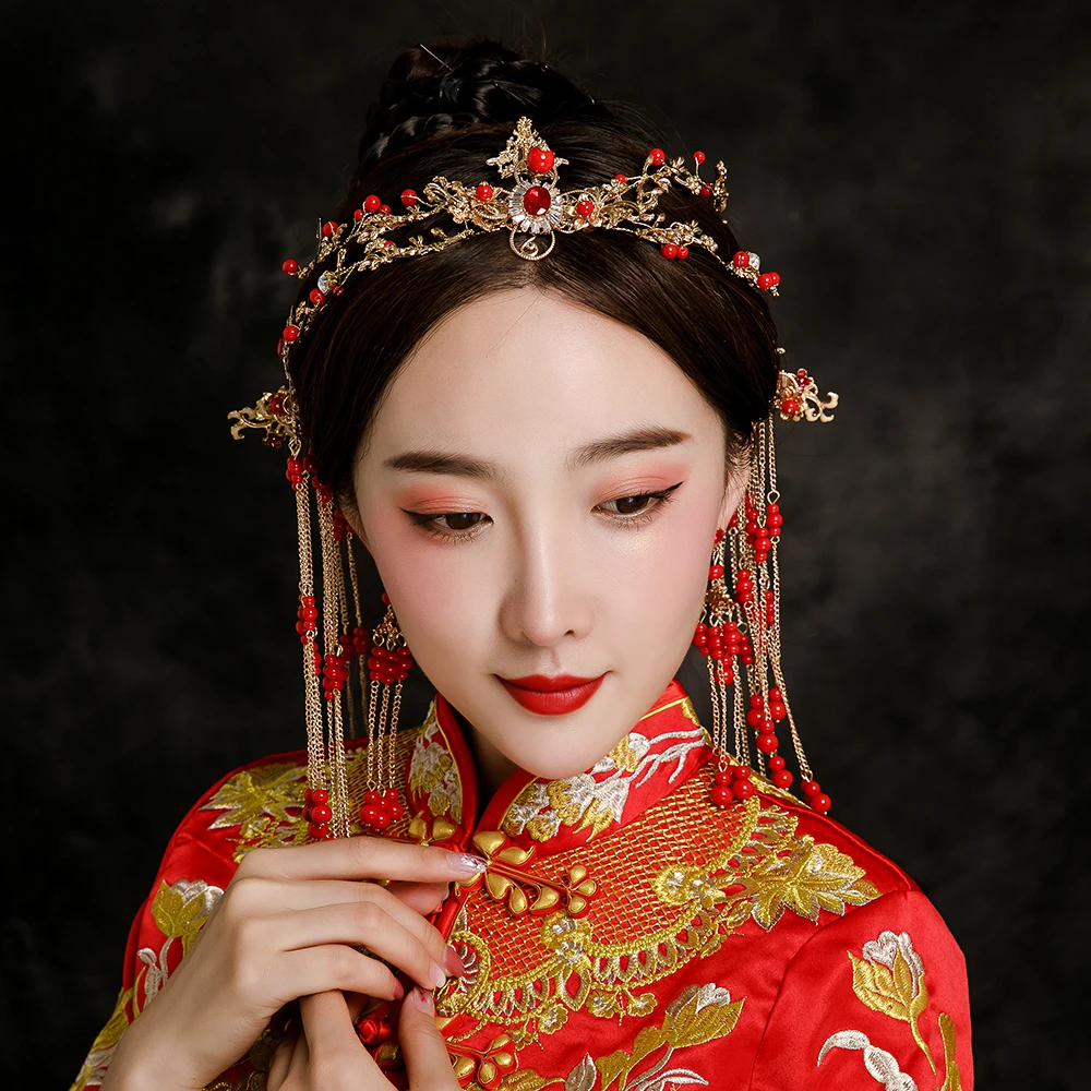 Red Rhinestone Headdress Chinese Bridal Hair Jewelry Set Beaded Tassel Step Shakes Wedding Ornament Long Drop Earrings Costume
Red Rhinestone Headdress Chinese Bridal Hair Jewelry Set Beaded Tassel Step Shakes Wedding Ornament Long Drop Earrings Costume