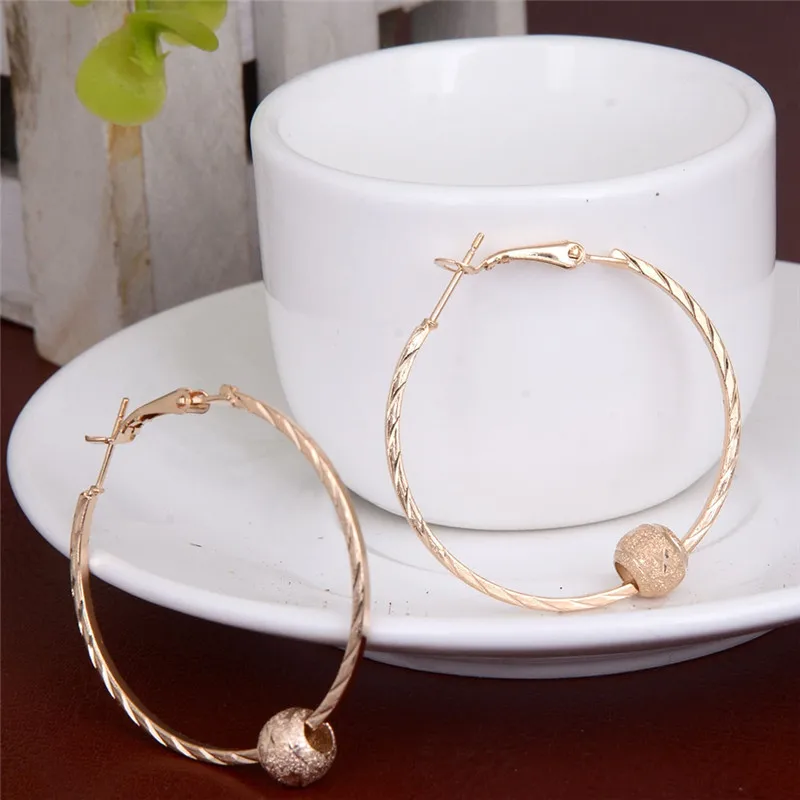 New Fashion Women Jewelry Stunning Large Big Gold Silver Plated Hoop Earrings Large Circle Creole Chic Hoops Charm
New Fashion Women Jewelry Stunning Large Big Gold Silver Plated Hoop Earrings Large Circle Creole Chic Hoops Charm