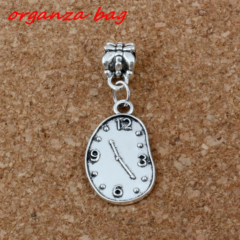 30pcs Antiqued Silver Melting Clock Dangles Beads Fit European Charm Bracelet Jewelry DIY Metal A-203a 
30pcs Antiqued Silver Melting Clock Dangles Beads Fit European Charm Bracelet Jewelry DIY Metal A-203a