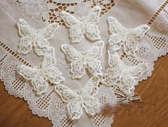 30pcs 6.5x5.8cm wide black/ivory 3D butterfly organza embroidery lace appliques patches L14M14
30pcs 6.5x5.8cm wide black/ivory 3D butterfly organza embroidery lace appliques patches L14M14