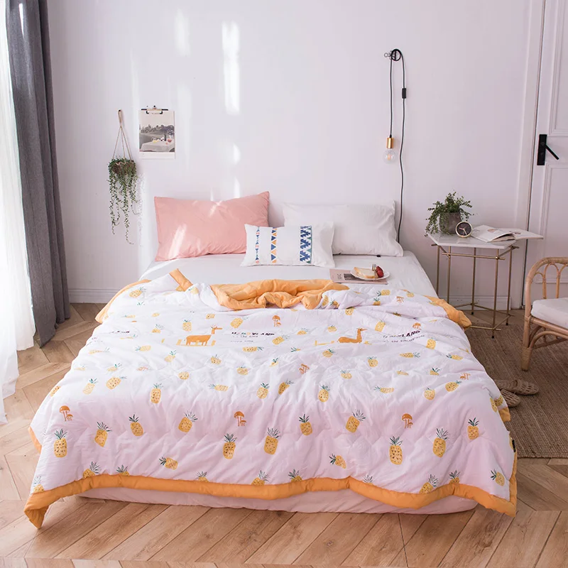 2019 Summer Quilt Home Textiles Suitable for Children Kids Adult Blanket Washing cotton Comforter white yellow pineapple Bedding
2019 Summer Quilt Home Textiles Suitable for Children Kids Adult Blanket Washing cotton Comforter white yellow pineapple Bedding