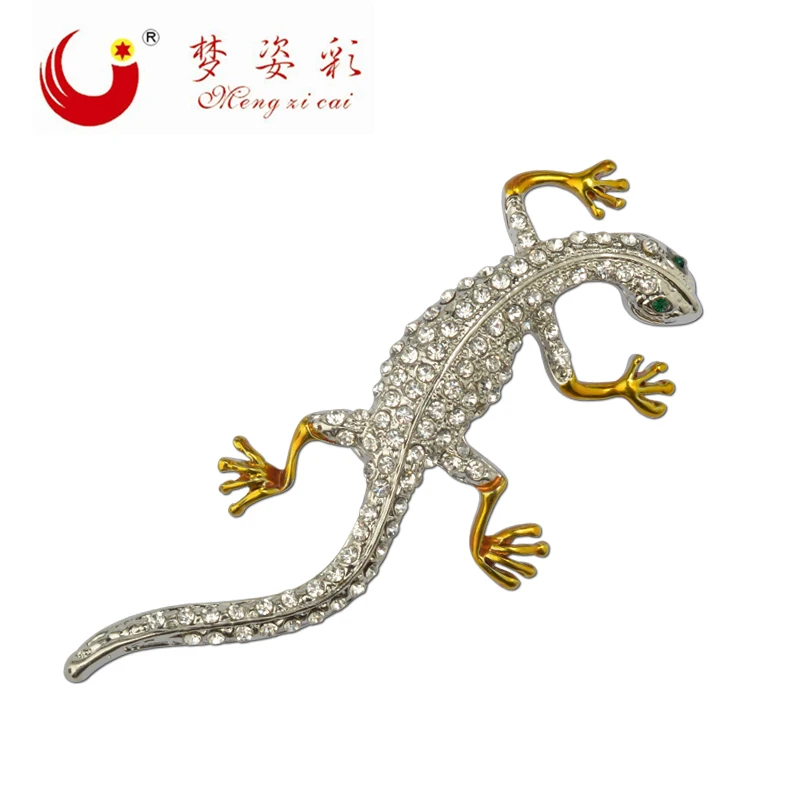 2019 New Cute Crystal Lizard Brooch for Men Gecko Brooches Harajuku Vintage Strass Animal Creeper Broche Large Broach Jewelry
2019 New Cute Crystal Lizard Brooch for Men Gecko Brooches Harajuku Vintage Strass Animal Creeper Broche Large Broach Jewelry