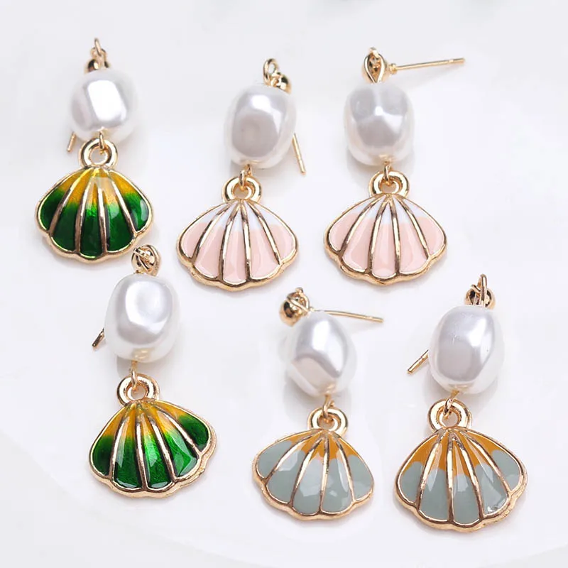 ES694 New Shell Pearl Korean Earrings For Women New Trendy Metal Shell Drop Dangle Earring Brincos Geometric Fashion Jewelry
ES694 New Shell Pearl Korean Earrings For Women New Trendy Metal Shell Drop Dangle Earring Brincos Geometric Fashion Jewelry