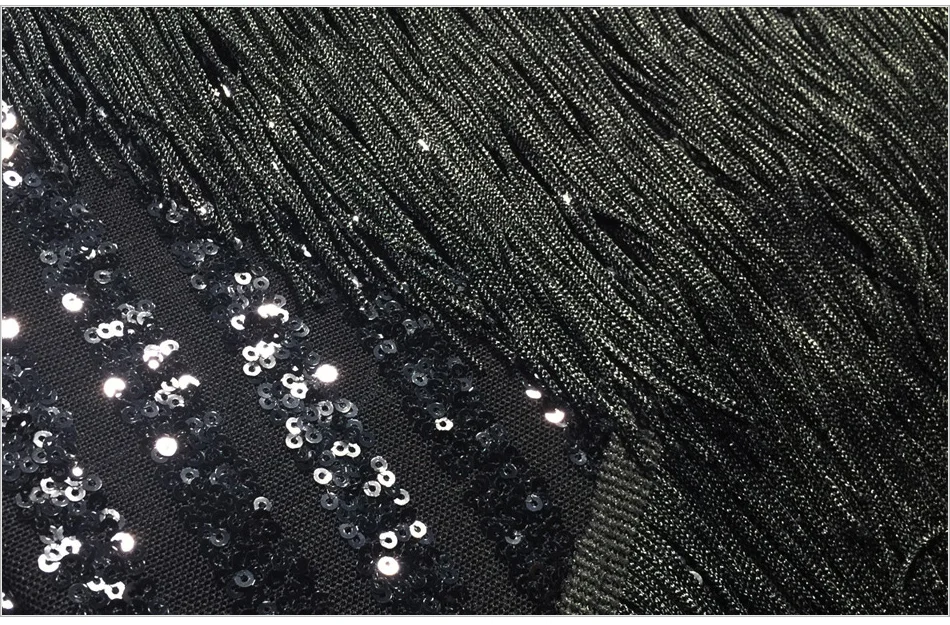 black_detail-2
