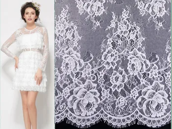 Classic hot style off white 150 CM nylon beautiful Rose wedding dress party dress French lace fabric Chantilly lace
Classic hot style off white 150 CM nylon beautiful Rose wedding dress party dress French lace fabric Chantilly lace