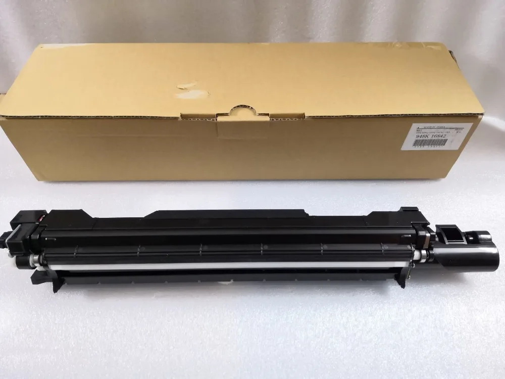 948K16842 оригинальный развивающий блок для Xerox Versant 80 2100 3100 V80 V2100 V3100 (без разработчика)
948K16842 оригинальный развивающий блок для Xerox Versant 80 2100 3100 V80 V2100 V3100 (без разработчика)