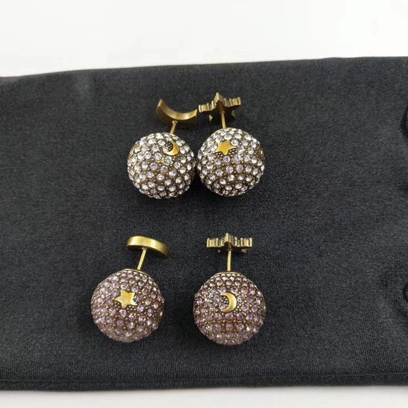 2019 Fashion Brand Jewelry For Women Vintage Gold Color Full Stone Earrings Moon Star Crystal Design Wedding Hot Party Earrings
2019 Fashion Brand Jewelry For Women Vintage Gold Color Full Stone Earrings Moon Star Crystal Design Wedding Hot Party Earrings