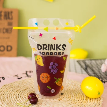 100 Pcs, 450 ml Plastic Drink Packaging Bag Pouch for Beverage Juice Milk Coffee, with Handle and Holes for Straw 
100 Pcs, 450 ml Plastic Drink Packaging Bag Pouch for Beverage Juice Milk Coffee, with Handle and Holes for Straw