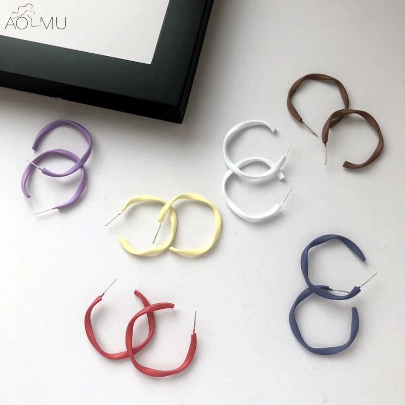 AOMU New S925 Sterling Silver Korea Geometric Colorful Small Twisted Round Circle Mini Stud Earrings for Women Girl Gift
AOMU New S925 Sterling Silver Korea Geometric Colorful Small Twisted Round Circle Mini Stud Earrings for Women Girl Gift