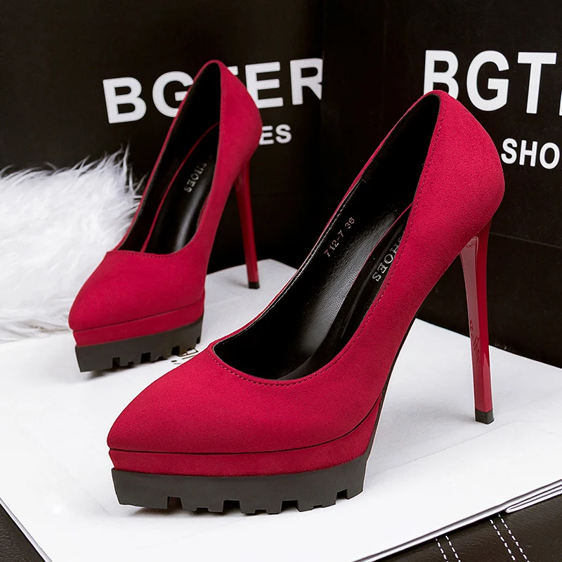 Sexy Pumps Women Shoes 2019 Platform High Heels Platform Wedding Pumps Casual Thin Heels Womens Shoes
Sexy Pumps Women Shoes 2019 Platform High Heels Platform Wedding Pumps Casual Thin Heels Womens Shoes