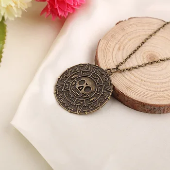 24pcs/lot Pirates Necklace Captain Jack Aztec Coin Medallion Vintage Gold Bronze metal Pendant Bulk Wholesale
24pcs/lot Pirates Necklace Captain Jack Aztec Coin Medallion Vintage Gold Bronze metal Pendant Bulk Wholesale