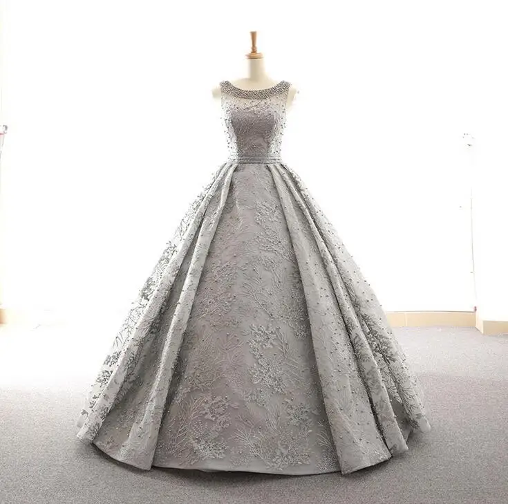 Modabelle Sleeveless Lace Applique Pearls Elegnat Grey Quinceanera Dresses Floor Length Hollow Girl Ball Gown Dresses
Modabelle Sleeveless Lace Applique Pearls Elegnat Grey Quinceanera Dresses Floor Length Hollow Girl Ball Gown Dresses