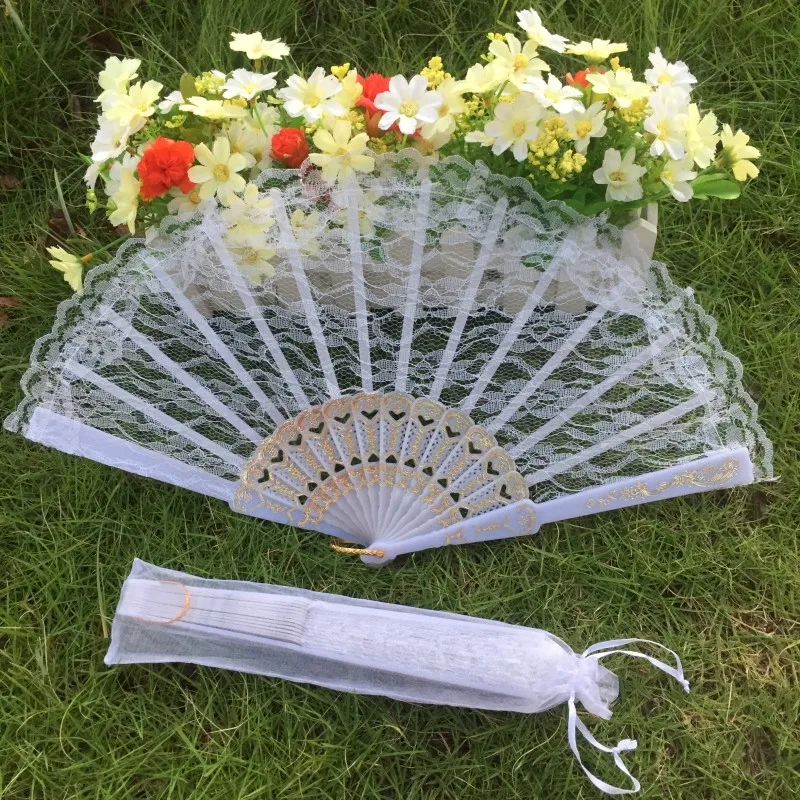 Free shipping 24pcs/lot white color plastic frame lace fan wedding hand fan for bride with white organza bag packing
Free shipping 24pcs/lot white color plastic frame lace fan wedding hand fan for bride with white organza bag packing
