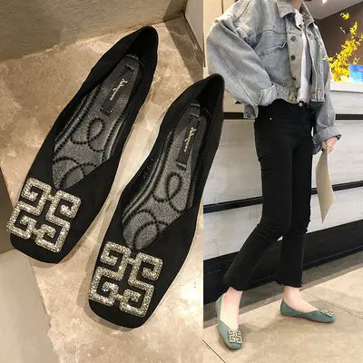 2019 new spring suede wild rhinestone fashion square head shoes female flat shoes women
2019 new spring suede wild rhinestone fashion square head shoes female flat shoes women