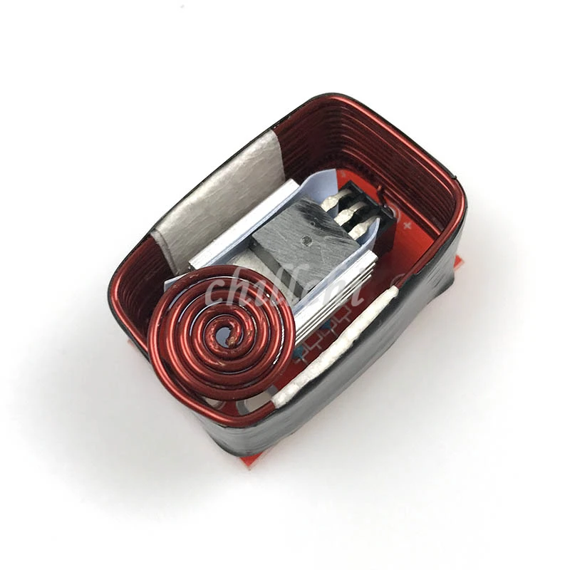 High power divider on the Tesla generator coil is commonly used to launch the head coil + main board + pipe
High power divider on the Tesla generator coil is commonly used to launch the head coil + main board + pipe
