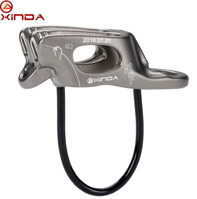 XINDA Outdoor Mountaineering Climbing ATC Belay Rappel Device Gear 25KN utdoor Camping & Hiking Descent Control Device
XINDA Outdoor Mountaineering Climbing ATC Belay Rappel Device Gear 25KN utdoor Camping & Hiking Descent Control Device