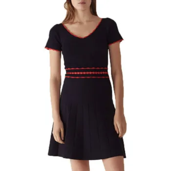 High Quality Women Knitted Dresses For 2019 Summer Patchwork Striped V-neck Aline Dress Office Ladies Elegant Casual Vestidos 
High Quality Women Knitted Dresses For 2019 Summer Patchwork Striped V-neck Aline Dress Office Ladies Elegant Casual Vestidos