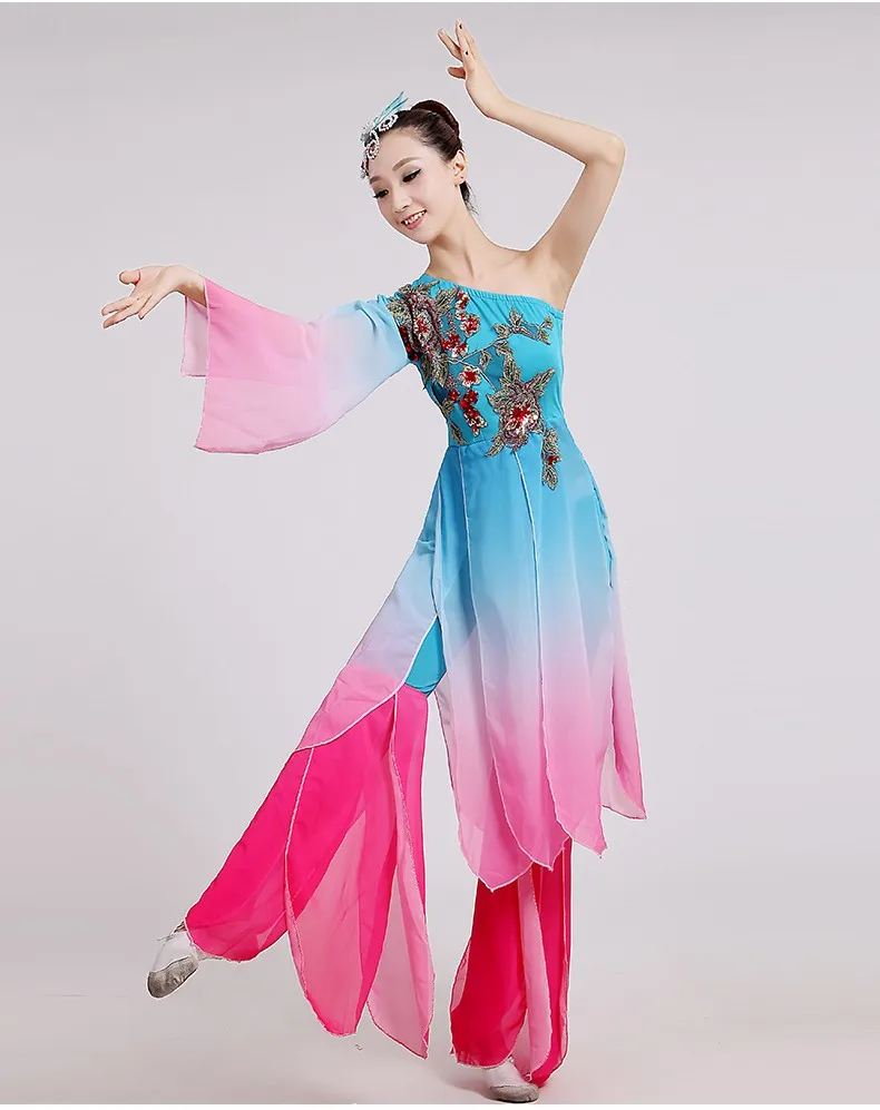 New women Embroidery long sleeves classical dance costumes Lotus water sleeves ink flower fairy Chinese folk dance clothing
New women Embroidery long sleeves classical dance costumes Lotus water sleeves ink flower fairy Chinese folk dance clothing