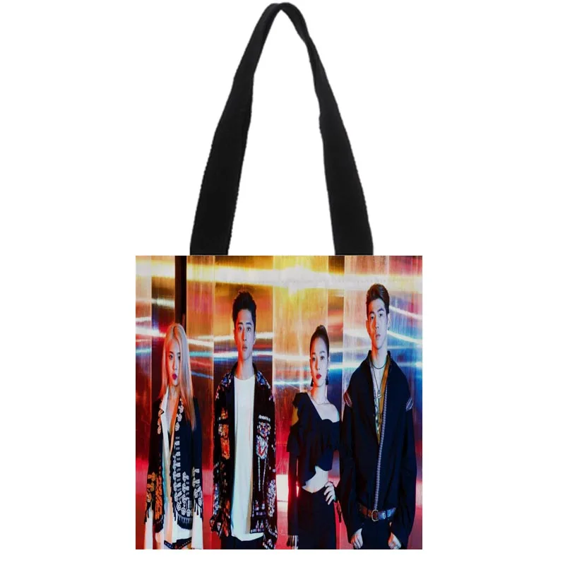 New Custom KPOP K.A.R.D Canvas Shoulder Tote Bag Simple environmentally friendly portable handbag Cotton Fabric women bag
New Custom KPOP K.A.R.D Canvas Shoulder Tote Bag Simple environmentally friendly portable handbag Cotton Fabric women bag