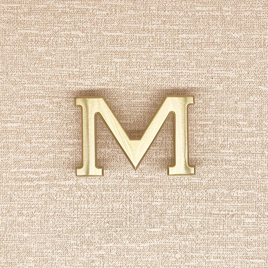 2023 Ciartuar luxury new fashion designer belt for men high quality for trousers solid brass copper gold belt free shipping
2023 Ciartuar luxury new fashion designer belt for men high quality for trousers solid brass copper gold belt free shipping