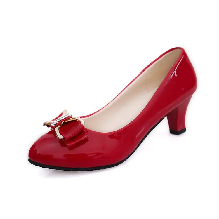 2019 New Butterfly Knot Women's Large Size Black White Working High-heeled Medium-heeled Single Shoes Fashion
2019 New Butterfly Knot Women's Large Size Black White Working High-heeled Medium-heeled Single Shoes Fashion