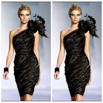 2021 One Shoulder Sheath Black Cocktail Dresses Beading Custom Vestidos De Prom Party Gowns Pleated Surplice Bodice Evening Gown
2021 One Shoulder Sheath Black Cocktail Dresses Beading Custom Vestidos De Prom Party Gowns Pleated Surplice Bodice Evening Gown