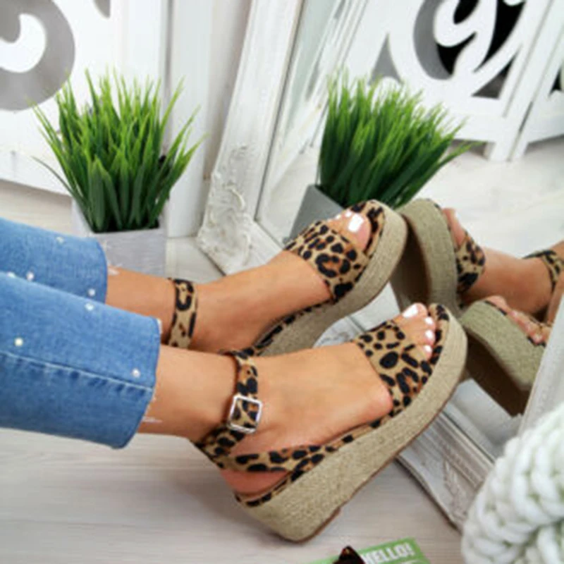 Hot 2019 Sexy Wedges Platform High Heels Sandals Women Summer Shoes Casual Woman Peep Toe Black Platform Sandals
Hot 2019 Sexy Wedges Platform High Heels Sandals Women Summer Shoes Casual Woman Peep Toe Black Platform Sandals