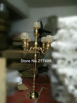 New fashionable gold metal candelabra for wedding, centerpieces with tealight holder
New fashionable gold metal candelabra for wedding, centerpieces with tealight holder