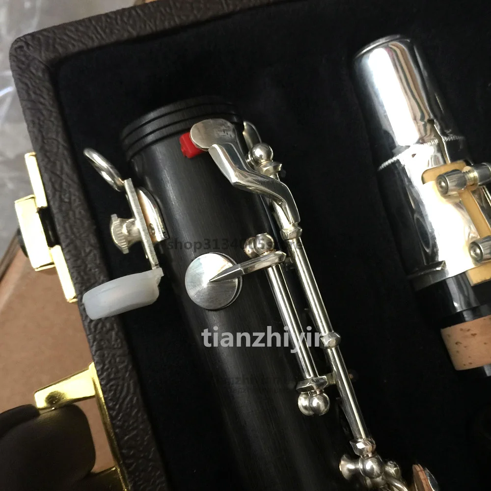 Concert Professional A Clarinet Ebony Wooden Material Italian pad New With Case
Concert Professional A Clarinet Ebony Wooden Material Italian pad New With Case