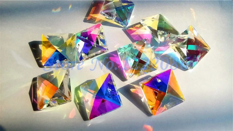 Wholsale(480pcs/lot) AB Square Crystal Chandelier Prisms, 22 MM, 2 Holes
Wholsale(480pcs/lot) AB Square Crystal Chandelier Prisms, 22 MM, 2 Holes