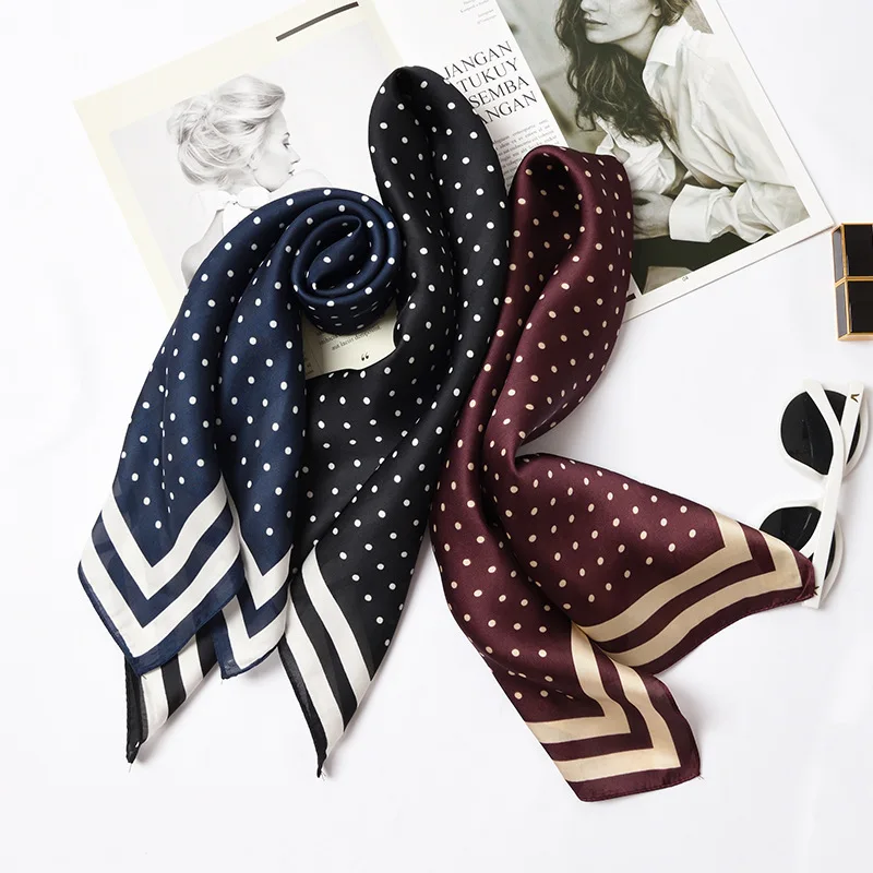 Women's 2019 explosion models hot seller towel retro striped side comfortable dot wild scarf
Women's 2019 explosion models hot seller towel retro striped side comfortable dot wild scarf