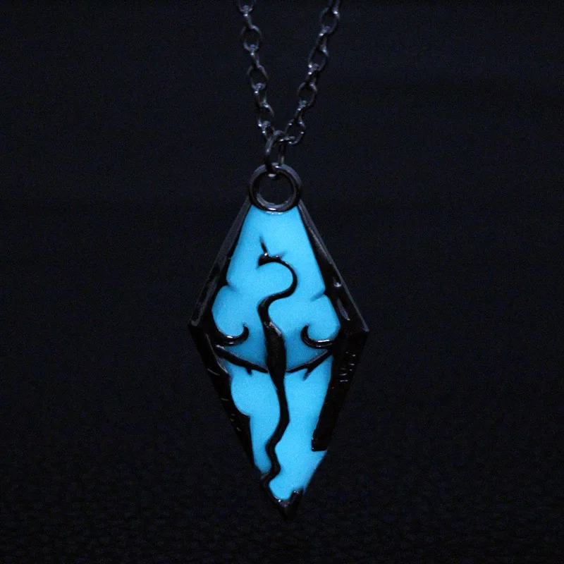 dongsheng Newest Luminous Dragon Pendant Necklace The Elder Scrolls V Skyrim Bijouterie Men Cosplay Gift Accessories -30
dongsheng Newest Luminous Dragon Pendant Necklace The Elder Scrolls V Skyrim Bijouterie Men Cosplay Gift Accessories -30
