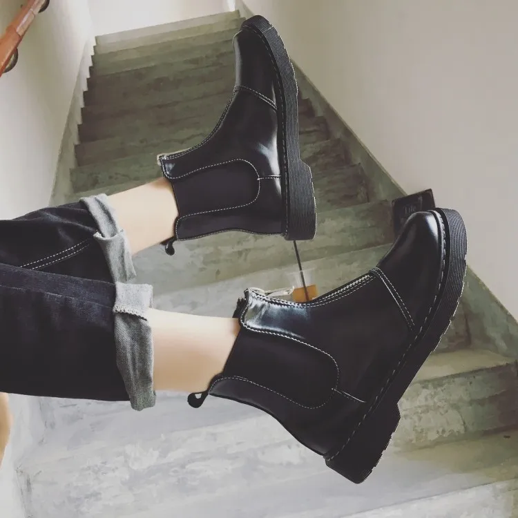 2019 spring Korea ulzzang Harajuku Martin boots students wild chic England short boots women high shoes
2019 spring Korea ulzzang Harajuku Martin boots students wild chic England short boots women high shoes
