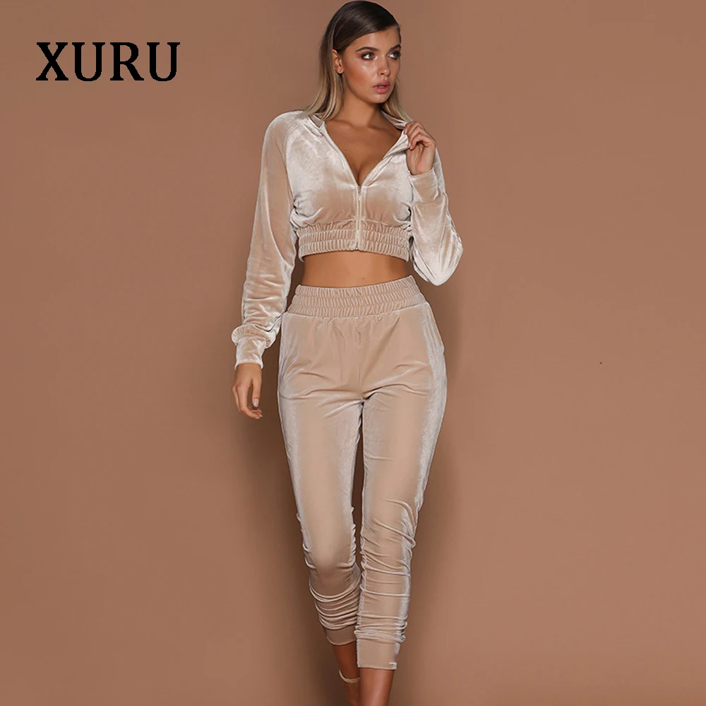 XURU new hot women's velvet two-piece jumpsuit sports suit ladies sportswear velvet suit casual sportswear
XURU new hot women's velvet two-piece jumpsuit sports suit ladies sportswear velvet suit casual sportswear